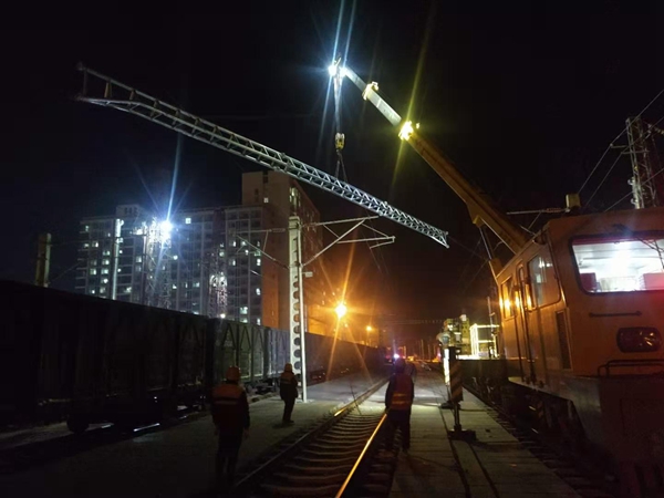 1642390545178535.jpg 装置中.jpg