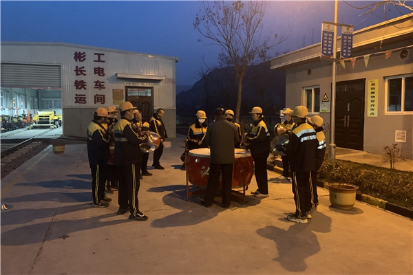 1647920139616448.jpg 训练中.jpg