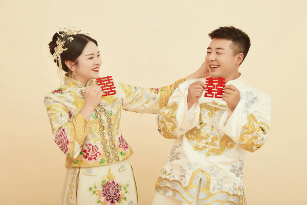 1669859136121209.jpg 生涯照.jpg