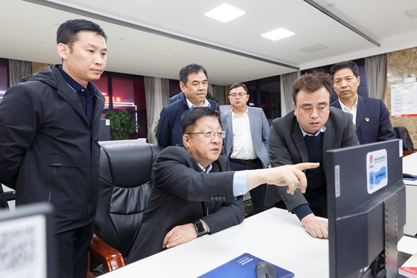 1681379282574976.jpg 配图_副本.jpg