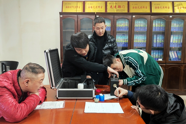 4.�⳾��ѵ_����.jpg