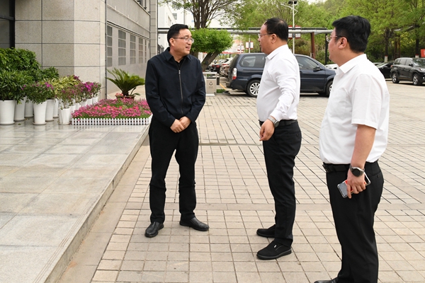 1682056456204945.jpg 高书记在孟村.jpg