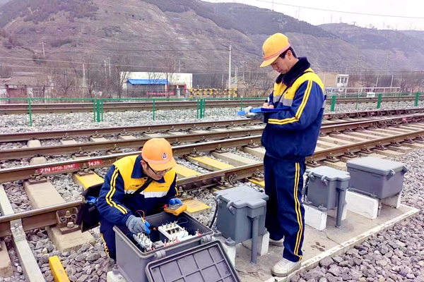 1710121842272620.jpg Ìú·Ðźżì²â_¸±±¾.jpg