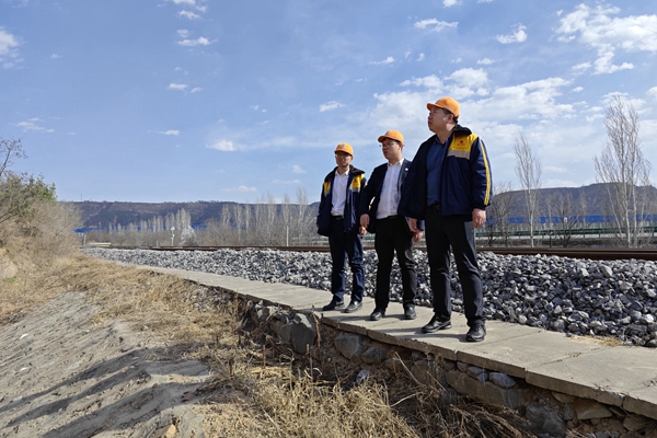 1711678363379449.jpg ɽÌ廤ÆÂ¼ì²é_¸±±¾.jpg