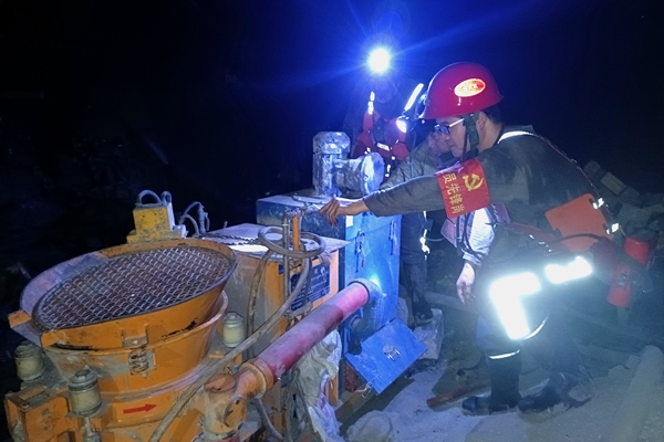 1734512683199074.jpg 配图1_副本.jpg