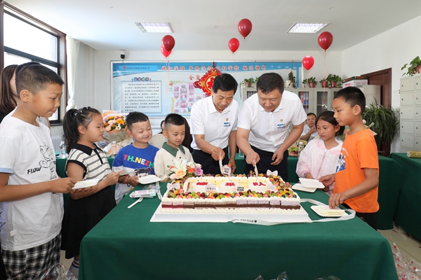 1749981812473184.jpg 2_¸±±¾.jpg