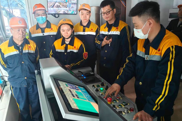 1776320776809738.jpg 立异创效现场学习解说_副本.jpg